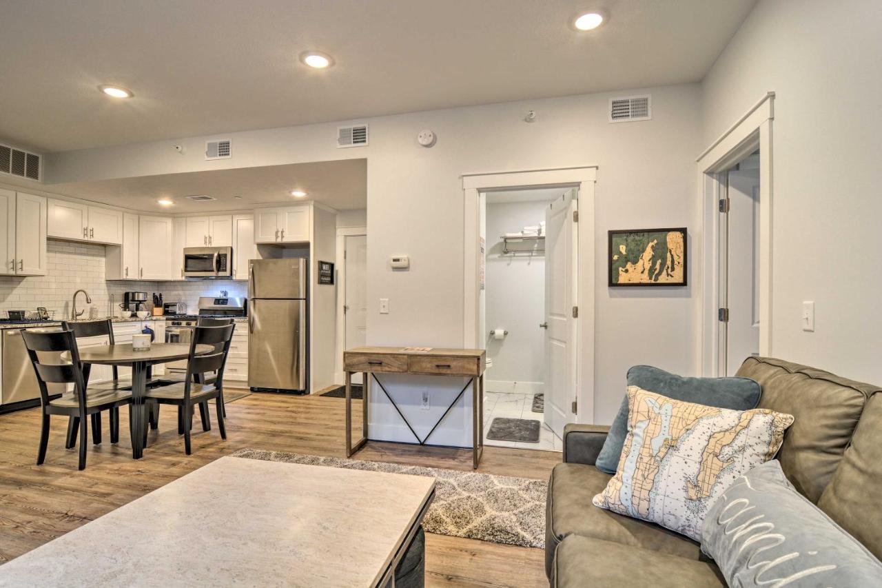 Modern Traverse City Condo About 1 Mi To Bay! Ngoại thất bức ảnh