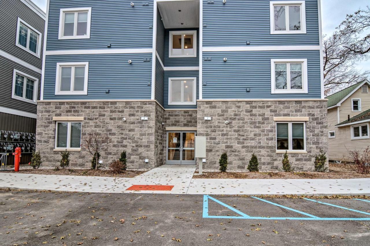 Modern Traverse City Condo About 1 Mi To Bay! Ngoại thất bức ảnh